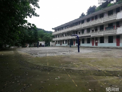 汇川是原学校，水电路三通图1