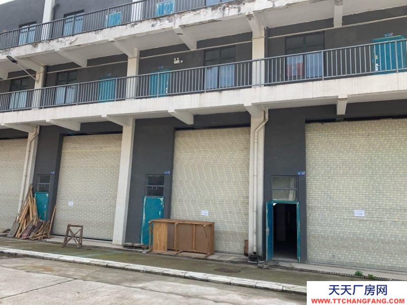(出租) 仓库位于遵义国际商贸城电子商务成内，即租即用