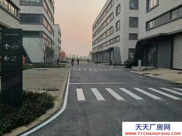 南京市六合 8.1m生产型厂房 长短租 价格面议