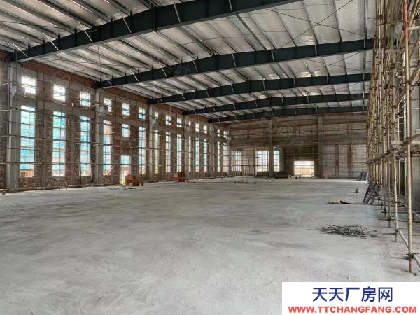 南京市玄武区江北新区单层火车头厂房（出售）两证齐全，交通方便，可按揭