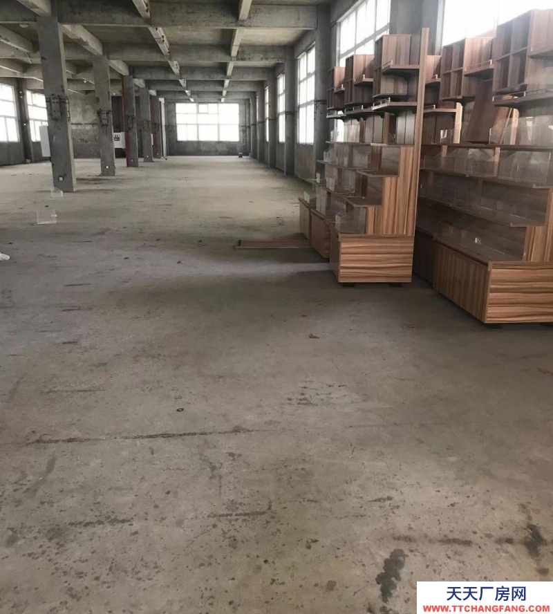 (出租) 重庆渝中菜园坝长途汽车站旁库房，总面积2000平米，可分租