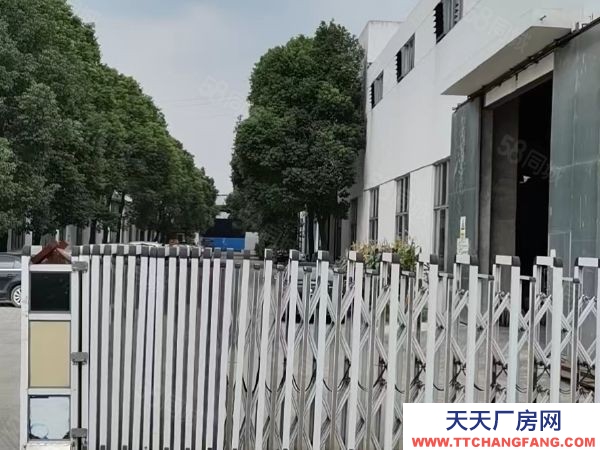 苏州市张家港后塍标准机械厂房1500平，2台行车，价格250元，有喷漆房