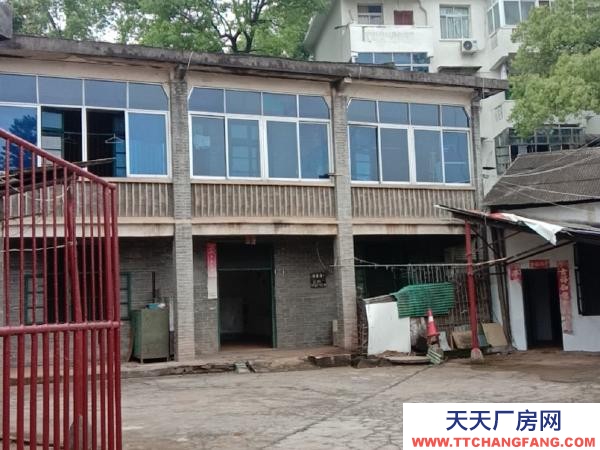 株洲市石峰区出租石峰区响石东路杨古老社区整栋带院子