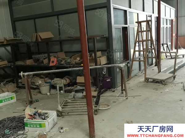 益阳市赫山区梅林工业园厂区铝合金门窗加工厂房仓库带设备转让出租