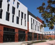 (出售) 出售鄂州华容葛店开发区地铁旁配套成熟厂房