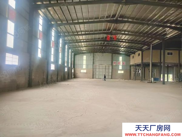 临沂罗庄化武路与科技大道2400平方，可仓库可加工，进出大车方便