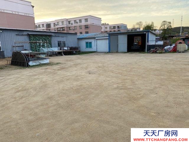 (出租)抚顺 顺城区雷锋体育场高山路 厂房场地出租；价格面议