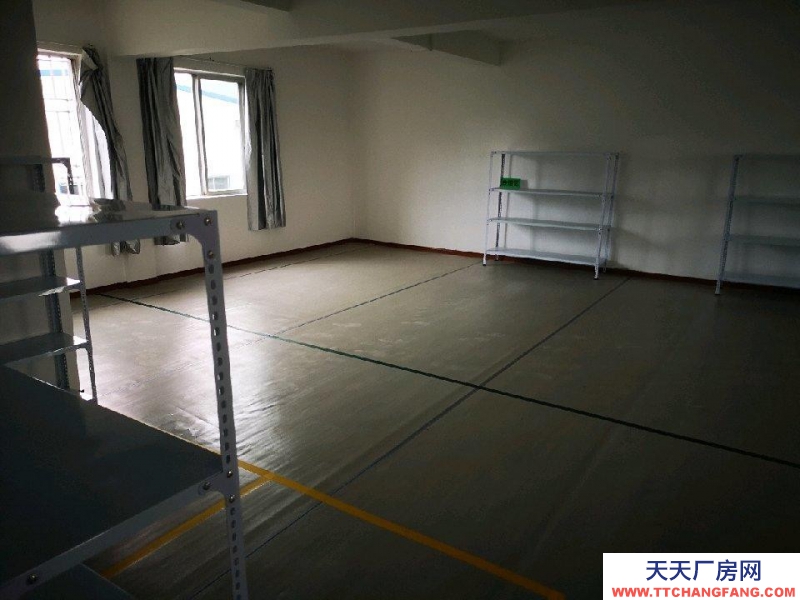 (出租) 桂林临桂本人有一个闲置办公室和仓库合租