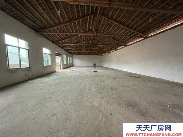 岳阳市平江区 建筑面积4000平方米2间车间面积1300