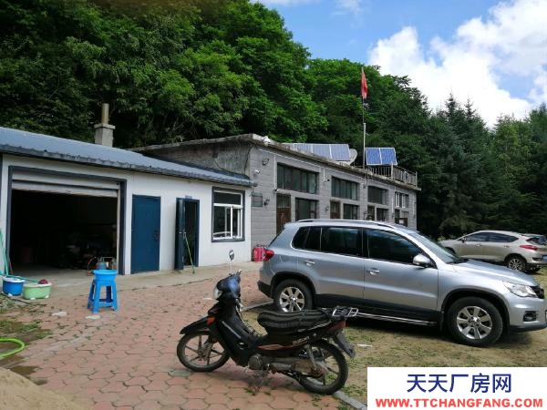 岭东泡菜厂房屋离307省道100米，尖山区驱车3钟到！